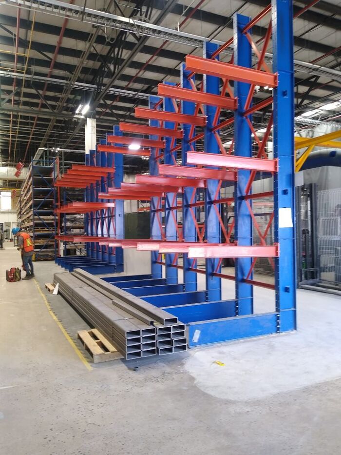 Rack Cantilever